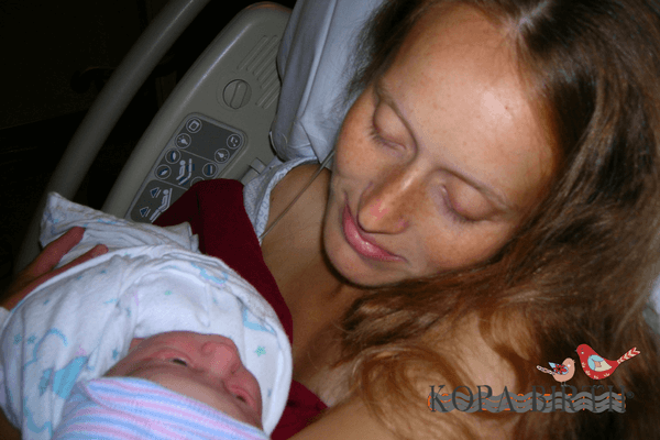 natural delivery with spontaneous pushing - katie and baby